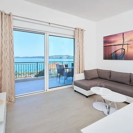 Villa Mila Trogir Exterior photo