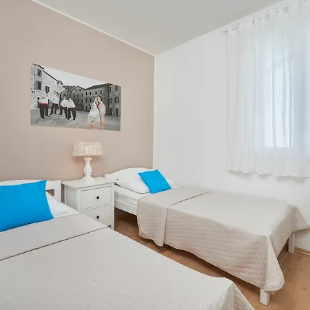 Villa Mila Trogir Exterior photo